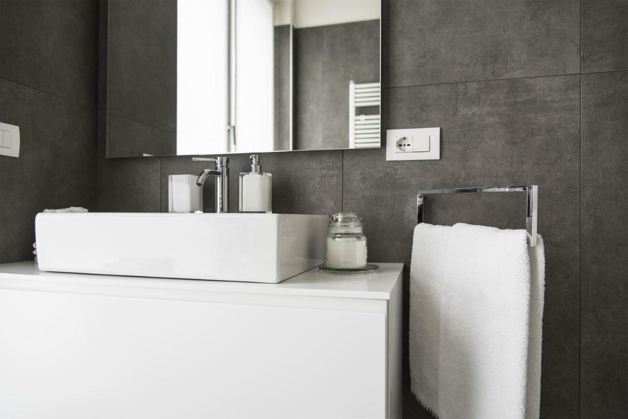 Design & New Center Apartments ميلان المظهر الخارجي الصورة